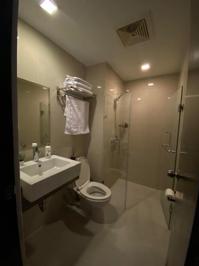 Aparthotel 81 Newport C5 10I Balcony & Pool Across Naia T3 Pasay Exterior foto