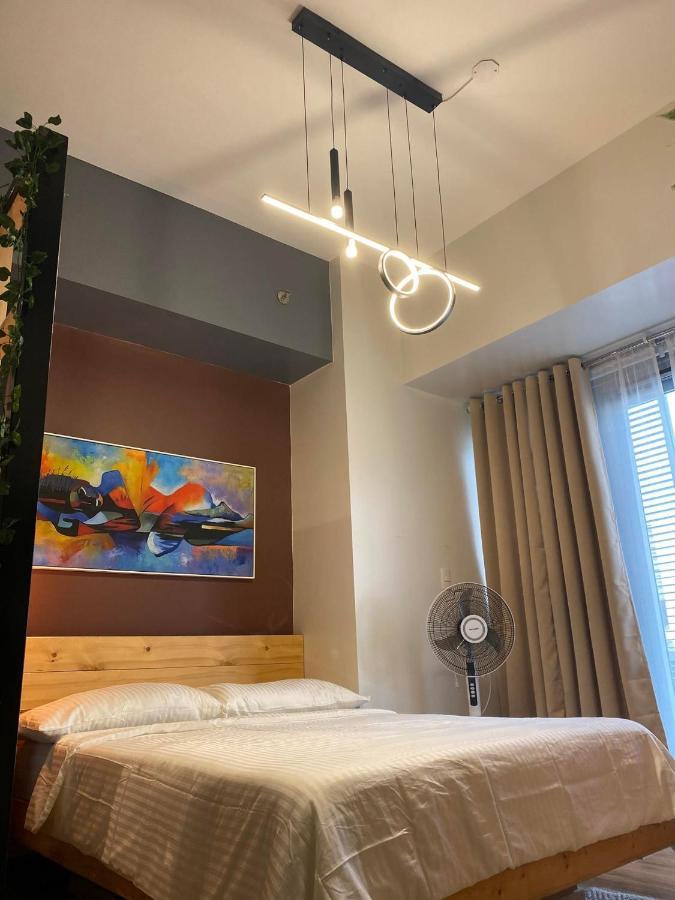Aparthotel 81 Newport C5 10I Balcony & Pool Across Naia T3 Pasay Exterior foto
