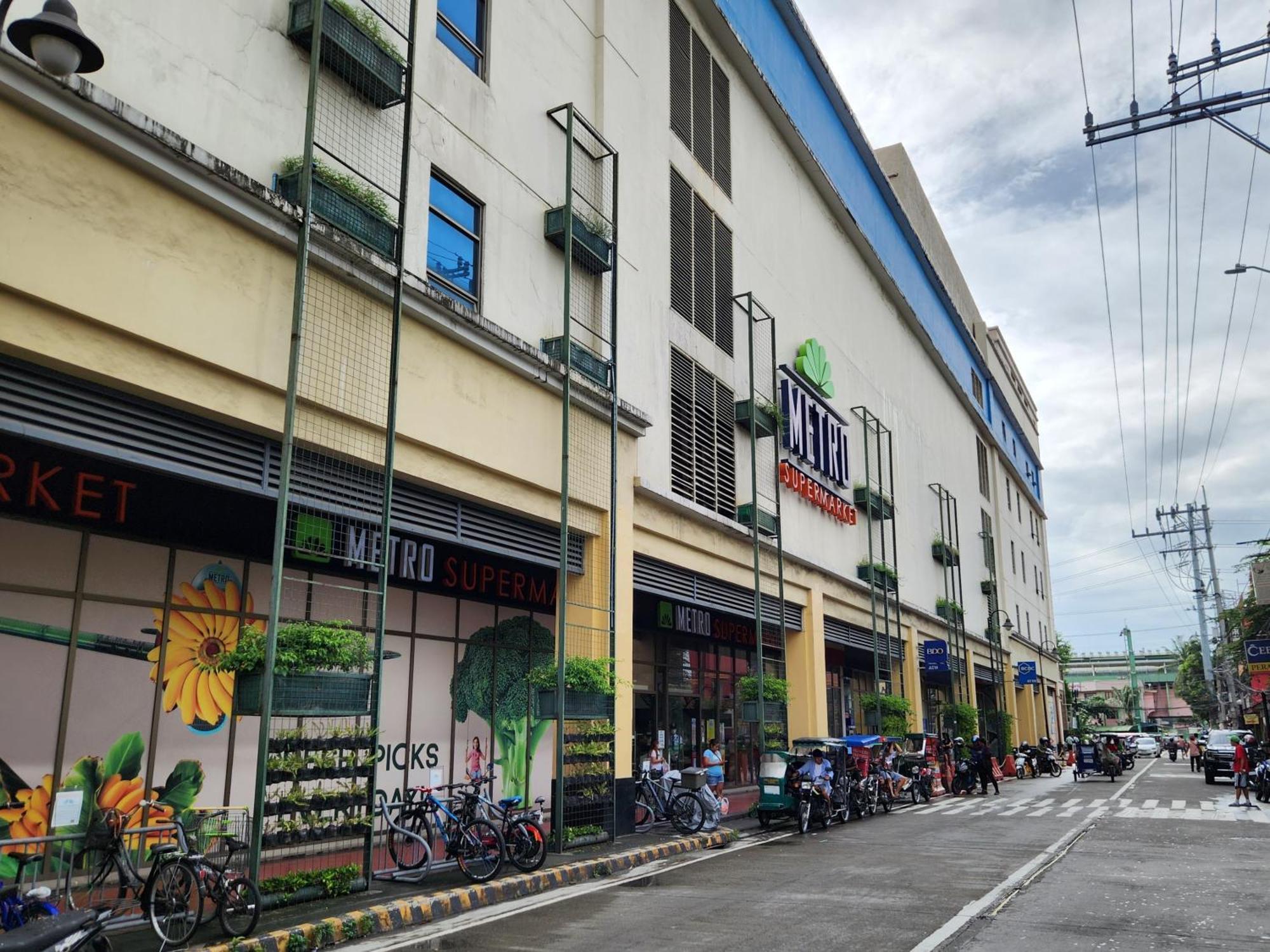 Aparthotel 81 Newport C5 10I Balcony & Pool Across Naia T3 Pasay Exterior foto